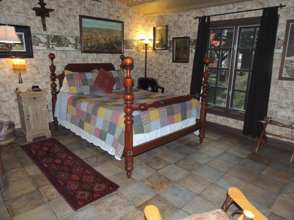 Farnsworth House Inn Image 11