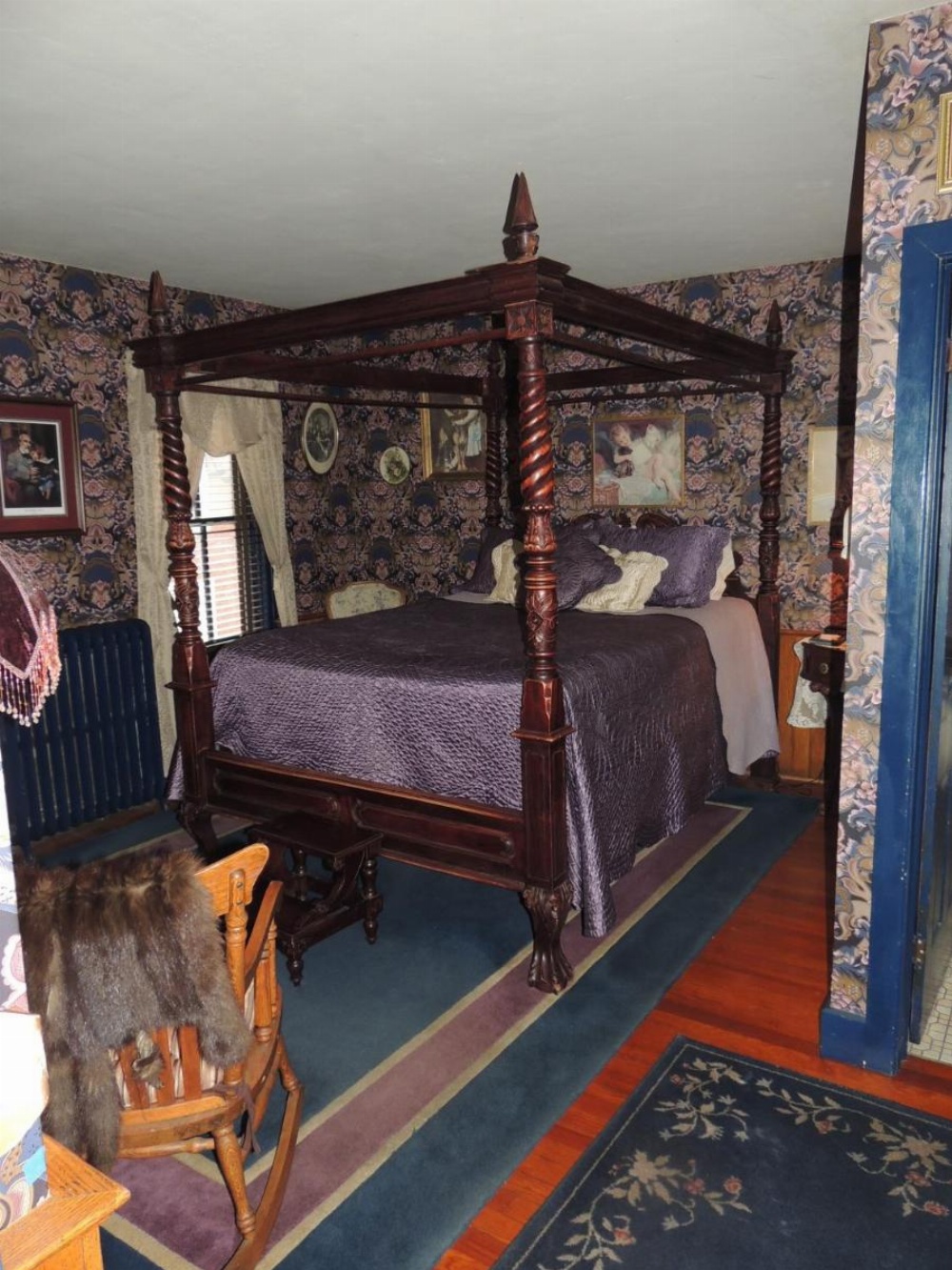 Farnsworth House Inn Image 23